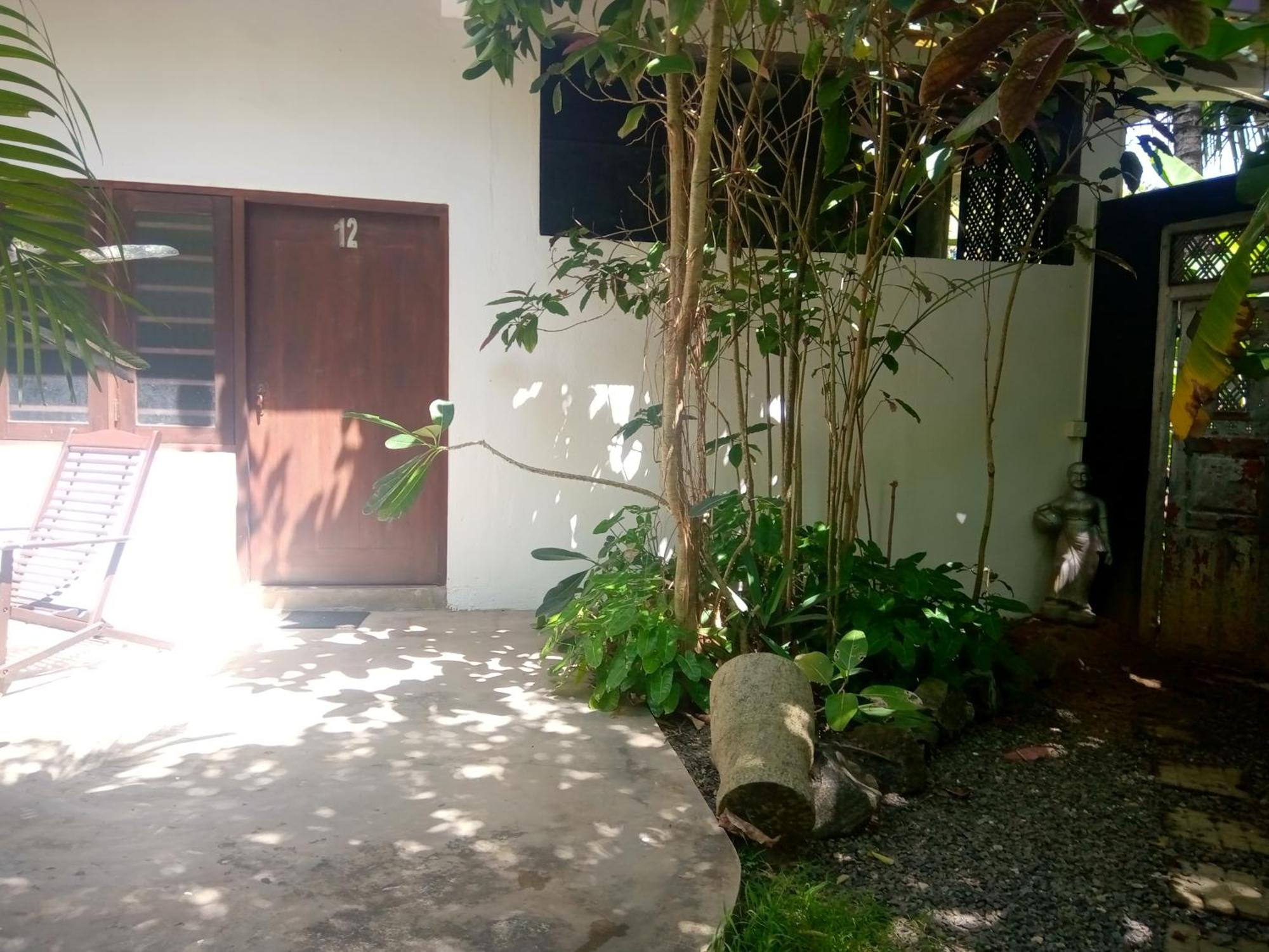 Turtle Eco Beach Matara Exterior photo